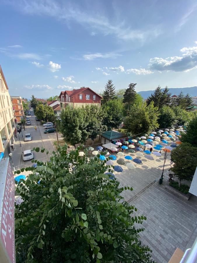 Hotel Venecia Apartments Struga Esterno foto