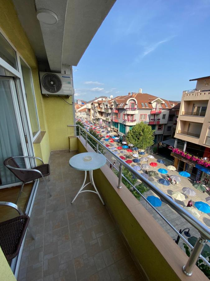 Hotel Venecia Apartments Struga Esterno foto